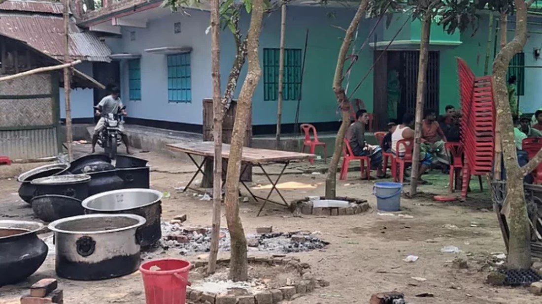 মিরসরাইয়ে বিয়েবাড়িতে ডাকাতি, স্বর্ণালংকার ও টাকা লুট